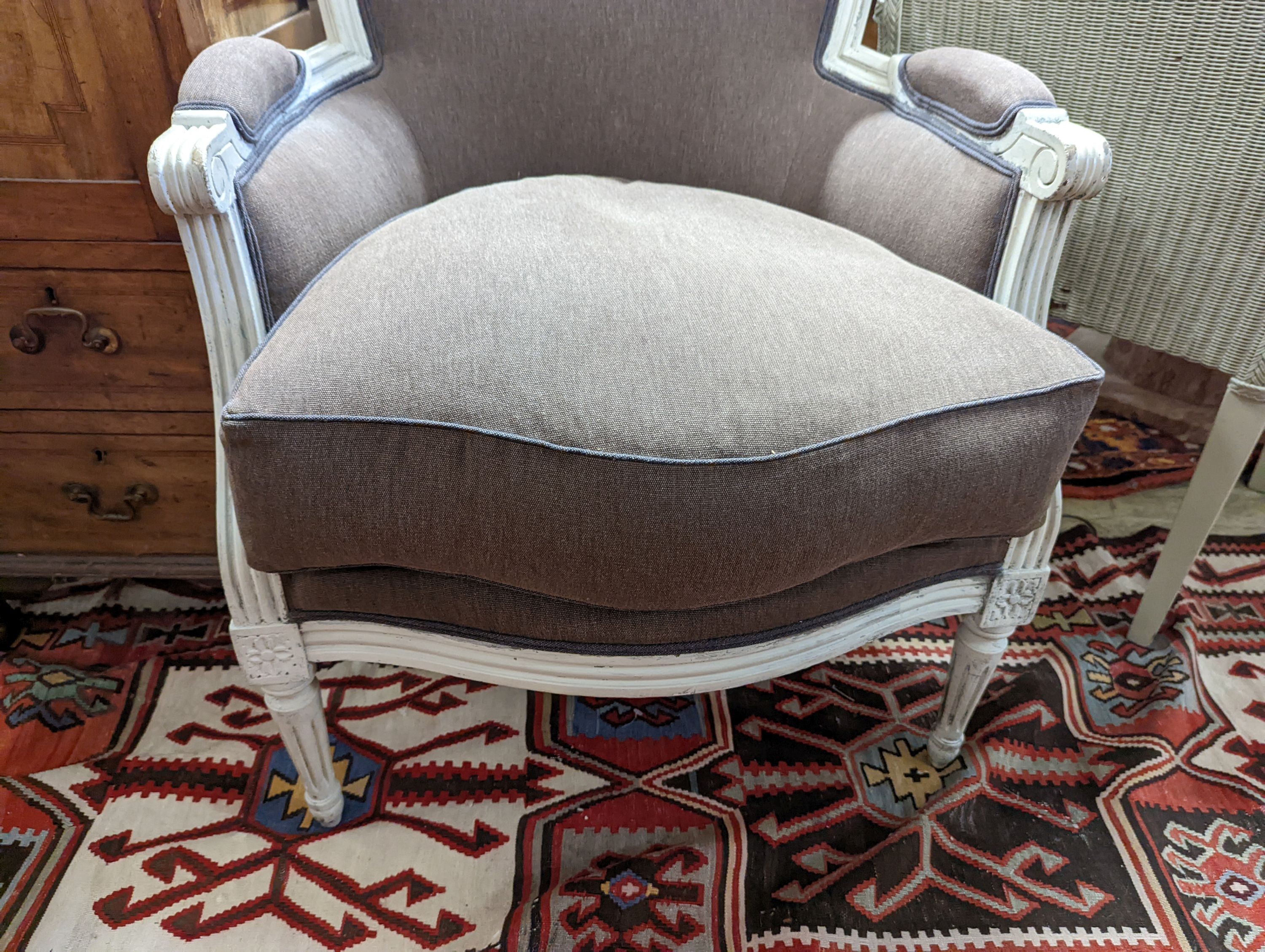 A painted French fauteuil, width 66cm, depth 52cm, height 94cm